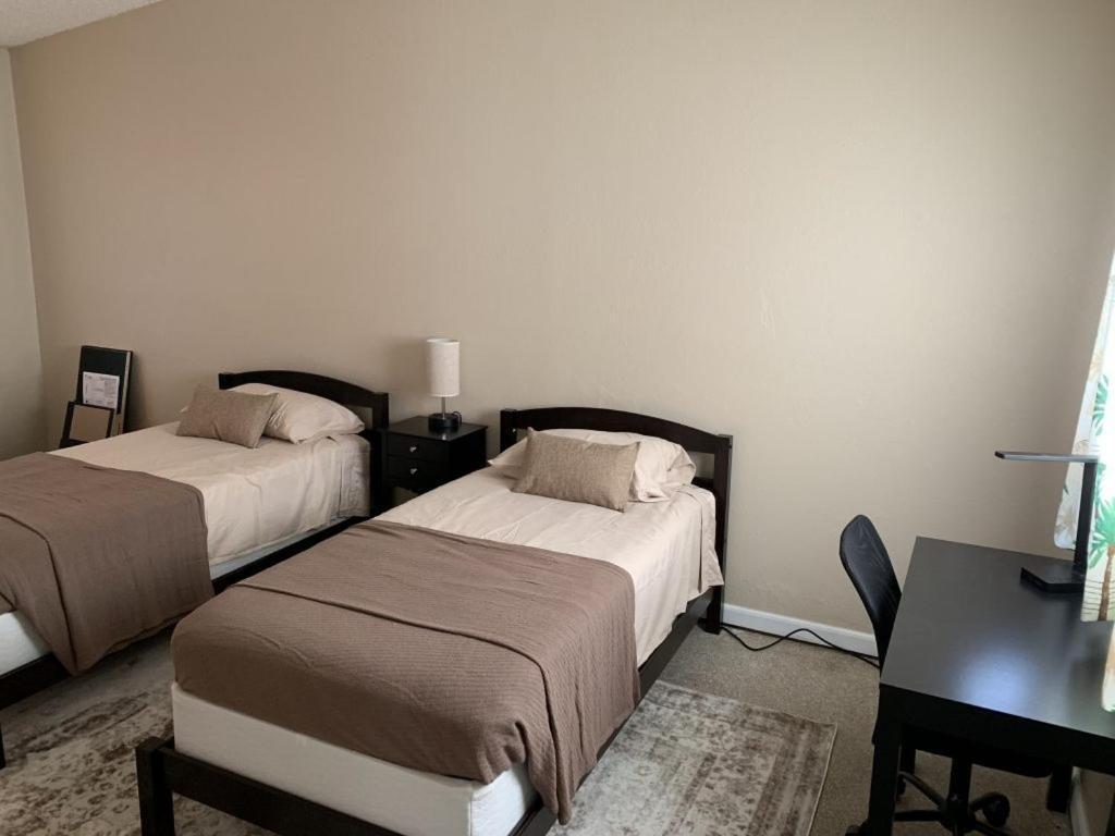 Sebastian Gardens Inn & Suites Kültér fotó
